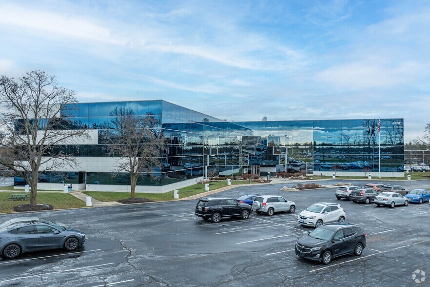 4770 Duke Dr, Mason, OH à louer - Photo du bâtiment - Image 2 de 17