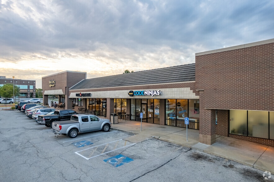 12815-12843 W 87th St, Lenexa, KS for lease - Building Photo - Image 3 of 5