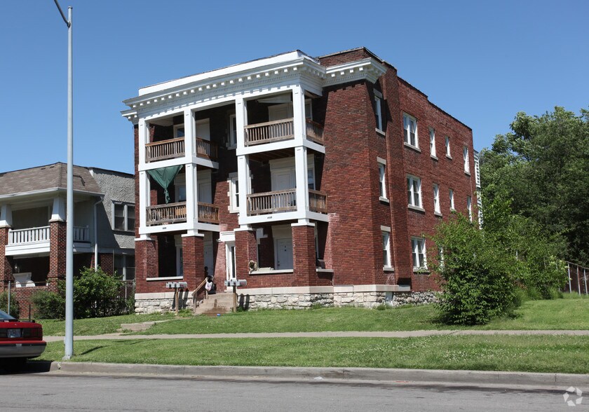 2507 Benton Blvd, Kansas City, MO à vendre - Photo du bâtiment - Image 2 de 5