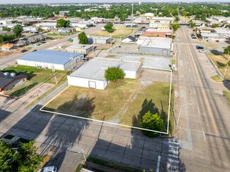 Plus de détails pour 902-904 SW C Ave, Lawton, OK - Industriel à vendre