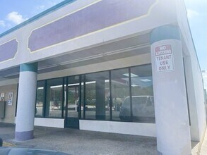 8318 Jones Maltsberger Rd, San Antonio, TX for lease Interior Photo- Image 2 of 7