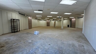 316 Main St, West Yarmouth, MA à louer Photo du bâtiment- Image 1 de 5