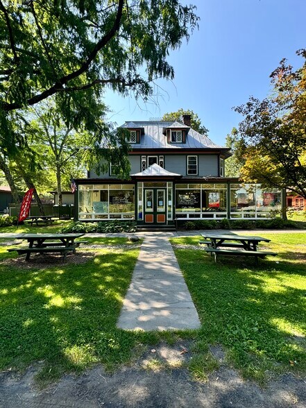 297 Tinker St, Woodstock, NY à vendre - Photo principale - Image 1 de 1