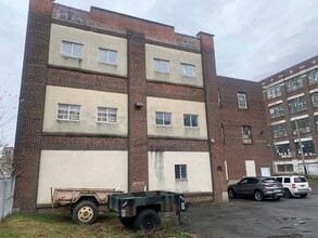 735-745 Pittston St, Allentown, PA à louer Photo du bâtiment- Image 2 de 7