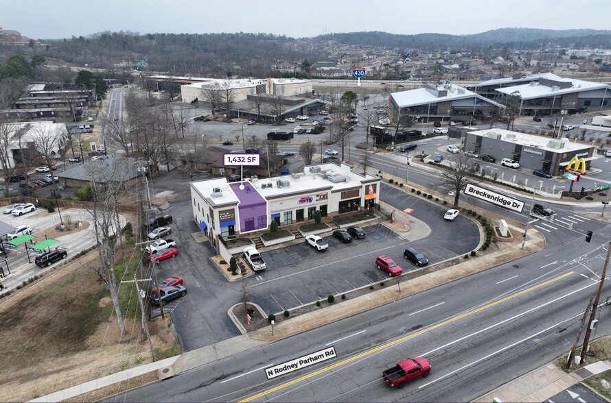 10121 N Rodney Parham Rd, Little Rock, AR for lease - Building Photo - Image 2 of 7