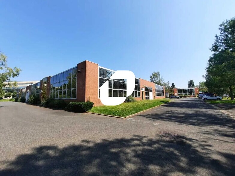 Flex dans Les Ulis à louer - Photo du bâtiment - Image 2 de 18