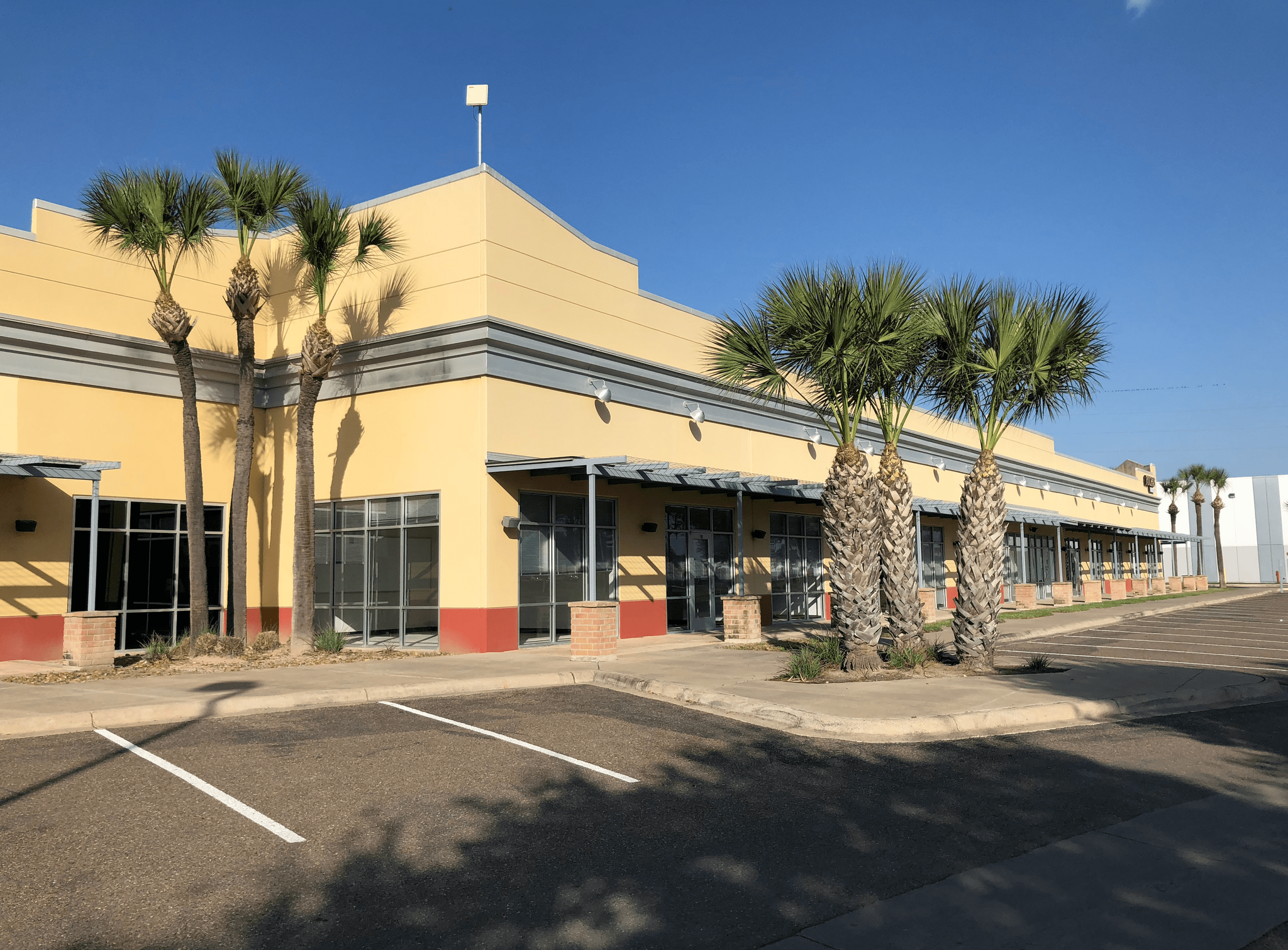 4600 W Military Hwy, McAllen, TX for lease Building Photo- Image 1 of 12