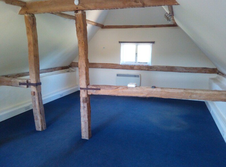 Worthing Rd, West Grinstead à louer - Photo intérieure - Image 2 de 3