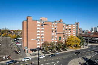 Plus de détails pour 600-628 Asylum Ave, Hartford, CT - Commerce de détail à louer