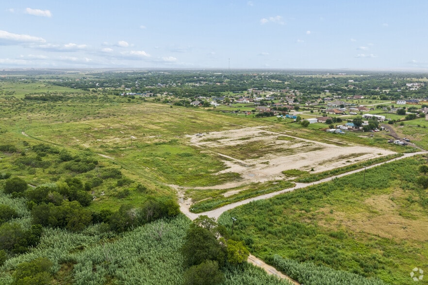 16118 FM 812 Rd, Del Valle, TX for sale - Building Photo - Image 3 of 11