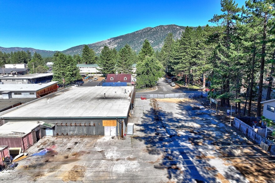 1050 Fremont Ave, South Lake Tahoe, CA for sale - Building Photo - Image 2 of 36