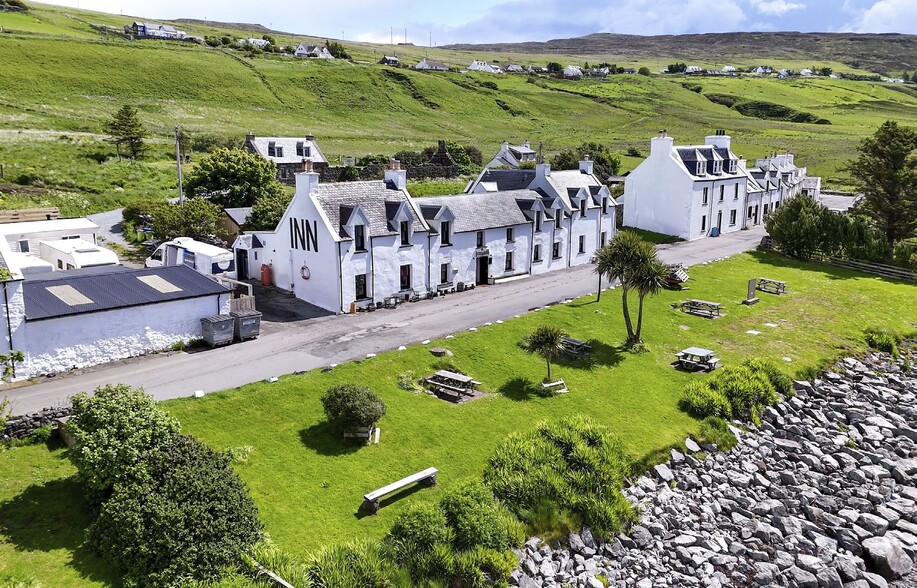 Macleods Ter, Isle Of Skye for sale - Building Photo - Image 2 of 15