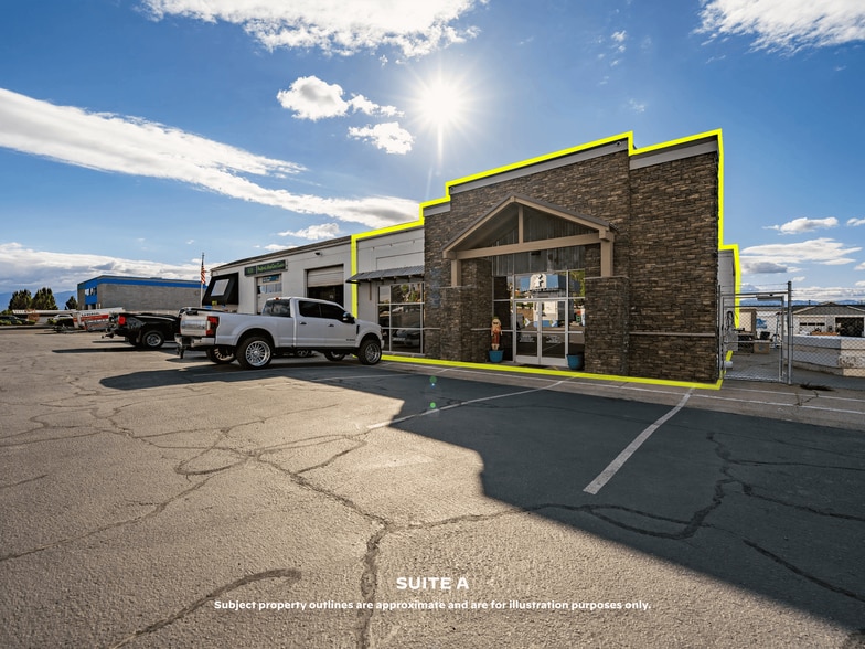 3811 Crater Lake Hwy, Medford, OR à vendre - Photo du bâtiment - Image 3 de 82