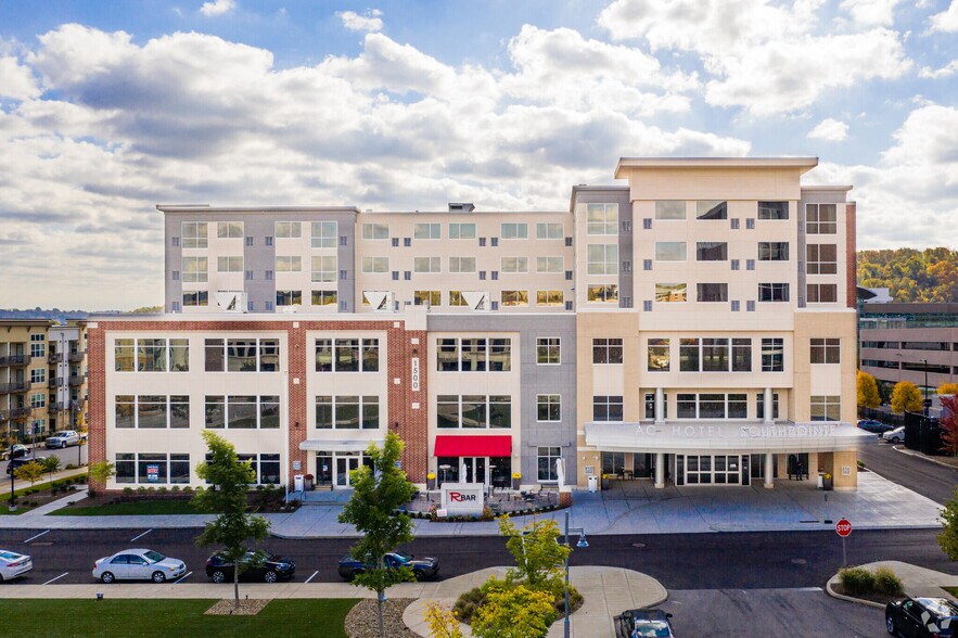 1500 Main St, Canonsburg, PA à louer - Photo du bâtiment - Image 3 de 10