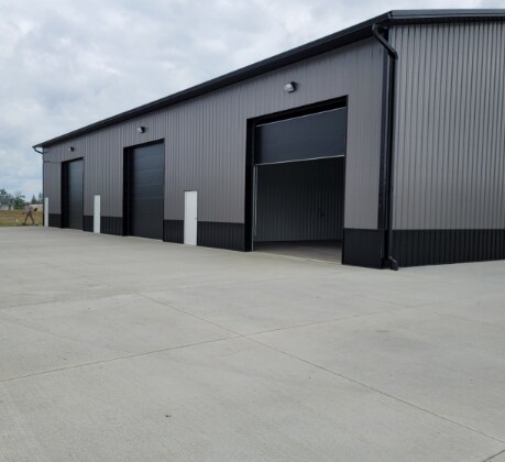 401 Snyder Dr - Building H, Huxley, IA à vendre - Photo du bâtiment - Image 2 de 10