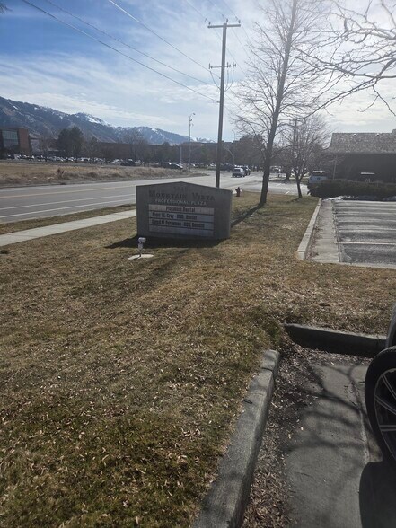 1445 N 400 E, Logan, UT à louer - Photo du bâtiment - Image 2 de 37