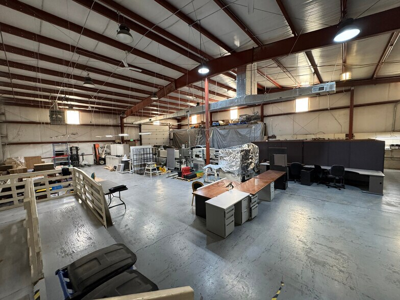1315 W 400 S, Orem, UT à louer - Photo du bâtiment - Image 3 de 4