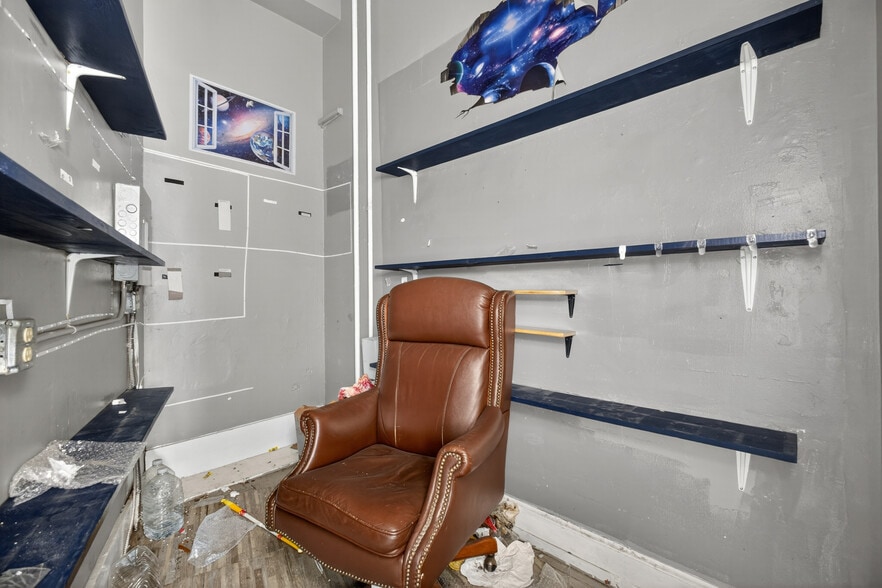 57-61 S Main St, Waterbury, CT for sale - Interior Photo - Image 3 of 24