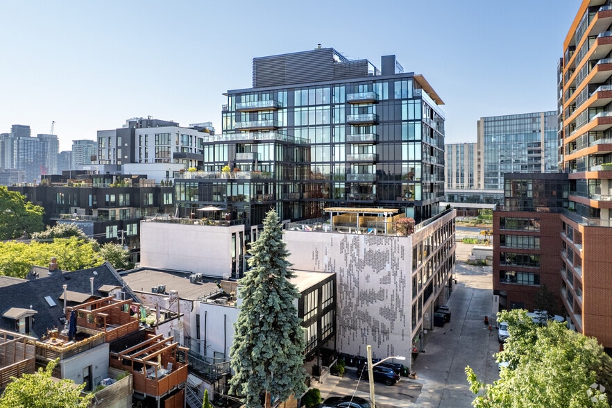 66 Sudbury St, Toronto, ON for lease - Building Photo - Image 2 of 6