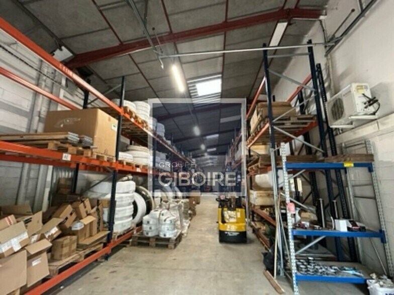 Industrial in Cesson-Sévigné for lease - Interior Photo - Image 3 of 12