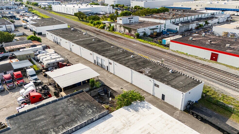 7455 NW 32nd Ave, Miami, FL for sale - Building Photo - Image 2 of 5