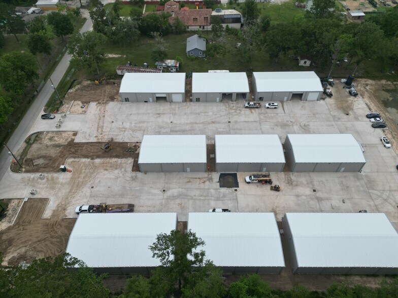 20678 Canterbury Rd, Porter, TX for lease - Building Photo - Image 3 of 7