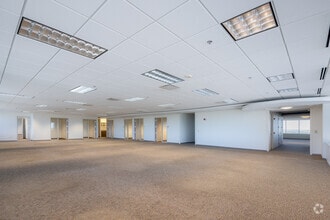 4 Overlook Pt, Lincolnshire, IL for lease Interior Photo- Image 1 of 1