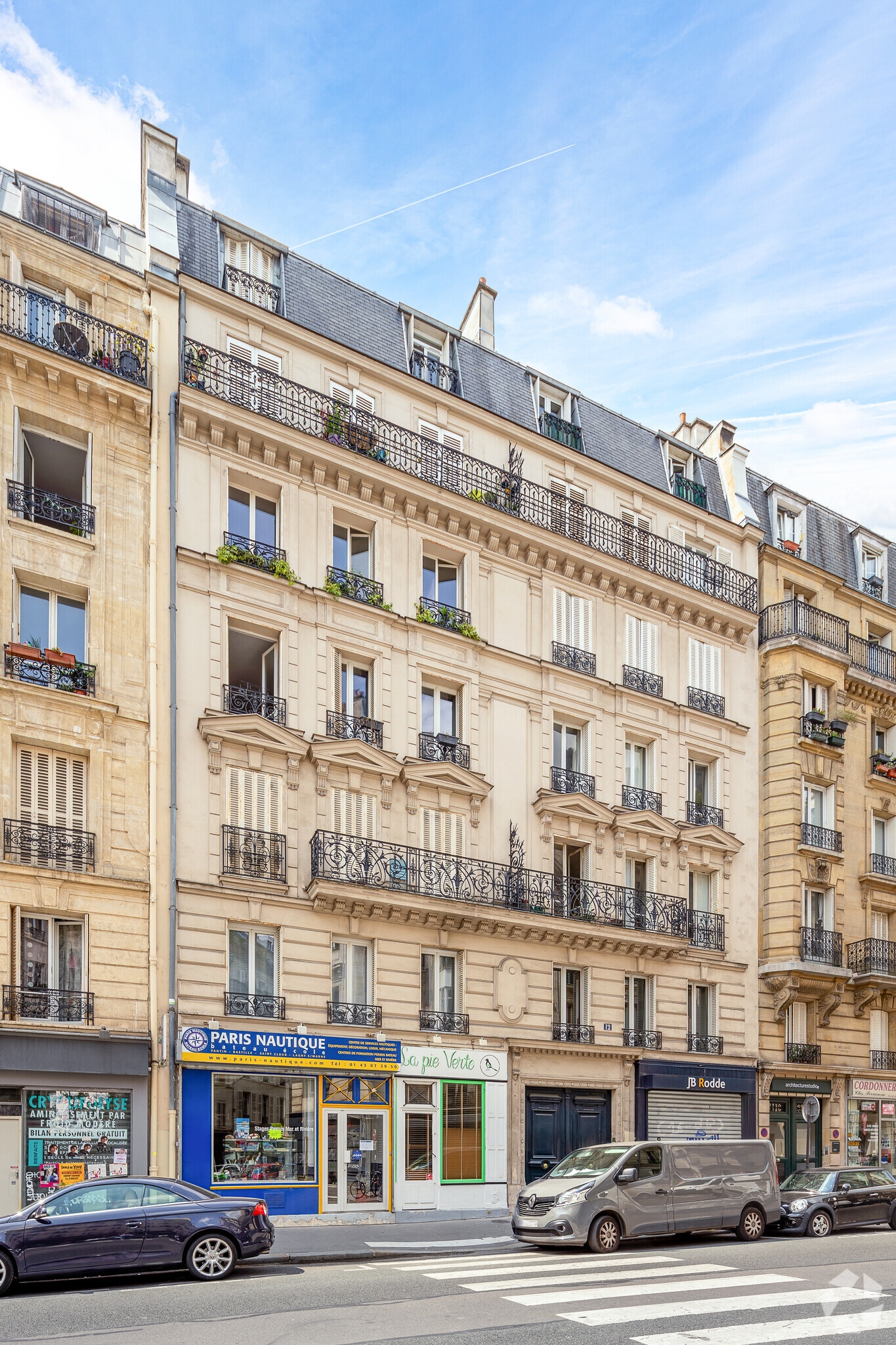 12 Rue Lacuée, Paris for lease Primary Photo- Image 1 of 2