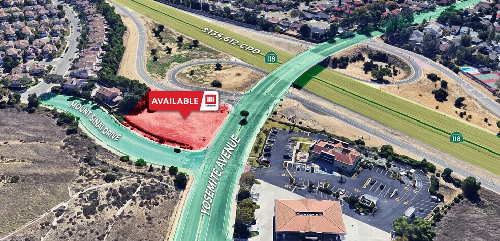 5800 Mt Sinai Dr, Simi Valley, CA à vendre - Aérien - Image 2 de 6