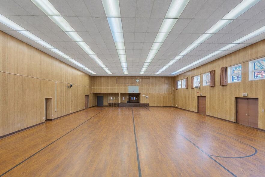 2610 Bergenline Ave, Union City, NJ à louer - Photo du bâtiment - Image 3 de 33