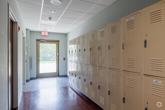 20 Woodridge Ave, Hackensack, NJ à vendre Photo intérieure- Image 2 de 11