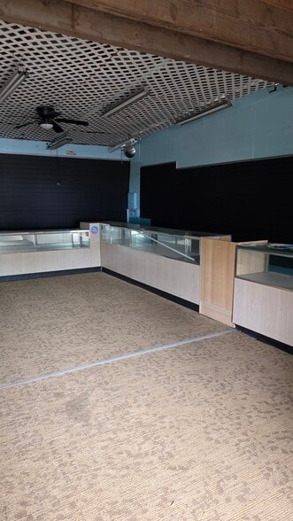 374 Kamehameha Ave, Hilo, HI for sale - Building Photo - Image 3 of 11