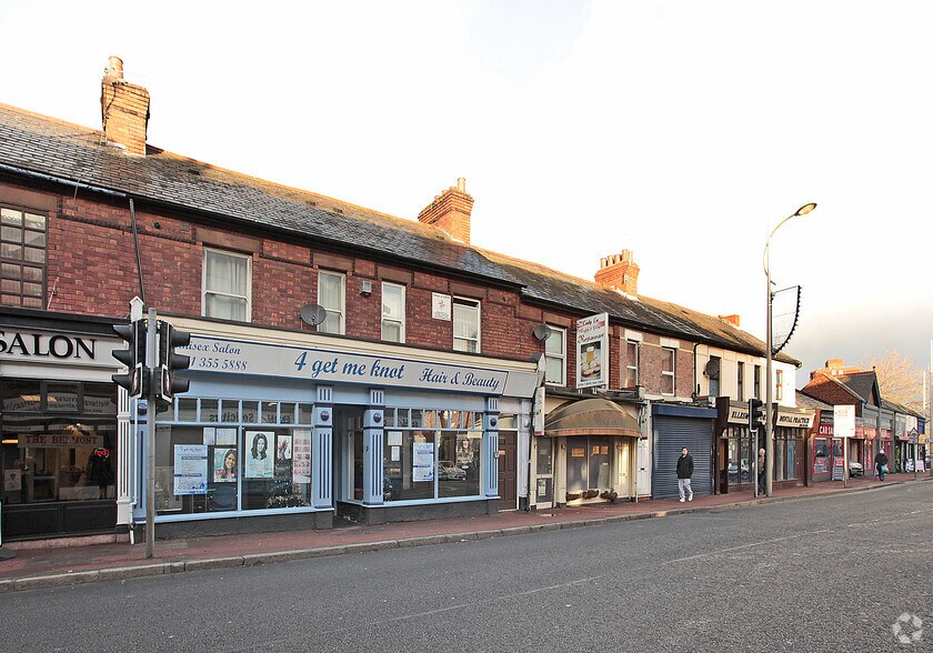 10-12 Whitby Rd, Ellesmere Port à louer - Photo du bâtiment - Image 2 de 2