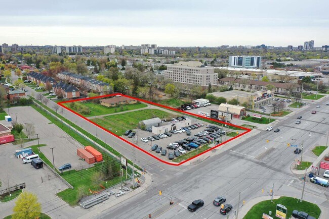 Plus de détails pour 1721 Dundas St E, Mississauga, ON - Terrain à vendre