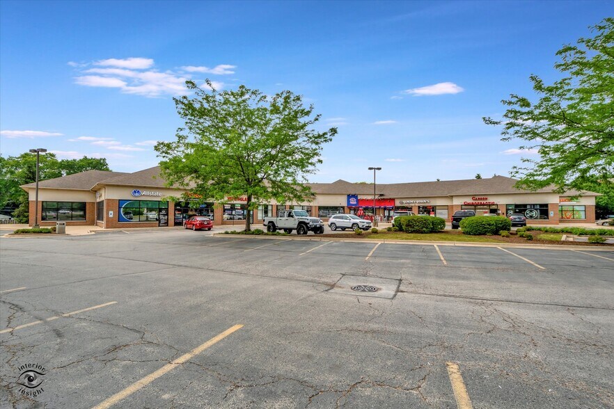 4579-4589 Route 71, Oswego, IL à louer - Photo du bâtiment - Image 2 de 18