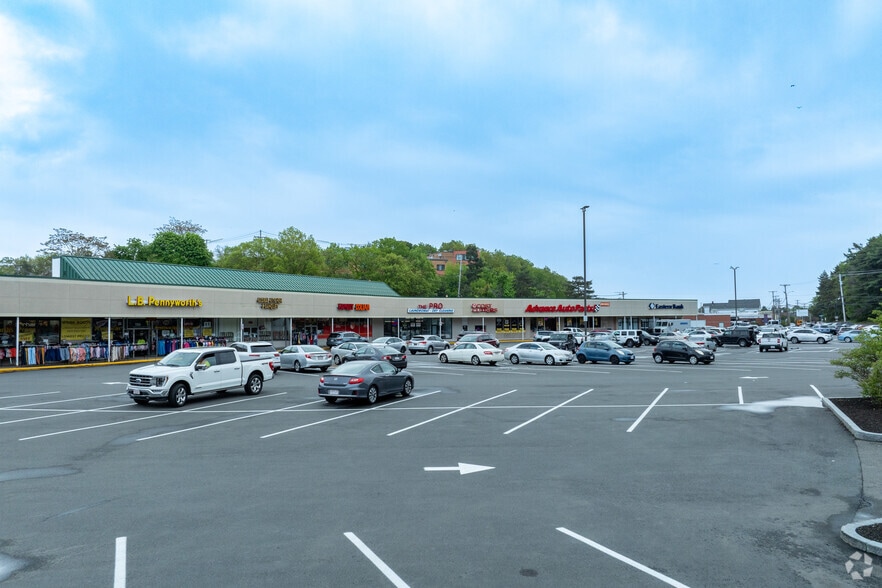 126-152 Boston St, Lynn, MA for lease - Primary Photo - Image 1 of 2