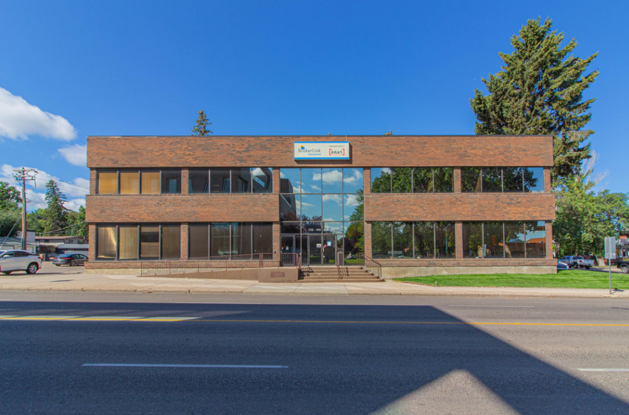 132 4 Ave SE, Medicine Hat, AB à louer - Photo principale - Image 1 de 2