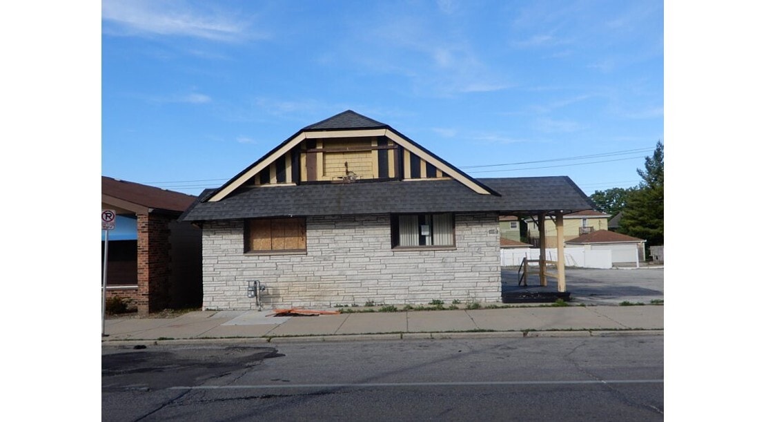 7964 W Appleton Ave, Milwaukee, WI for sale Building Photo- Image 1 of 12