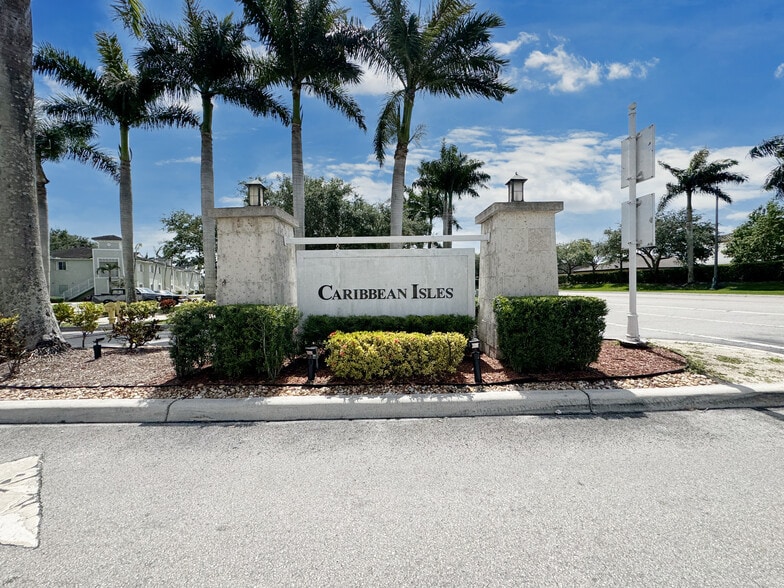 1925 Palm Dr, Homestead, FL à vendre - Photo du bâtiment - Image 2 de 16