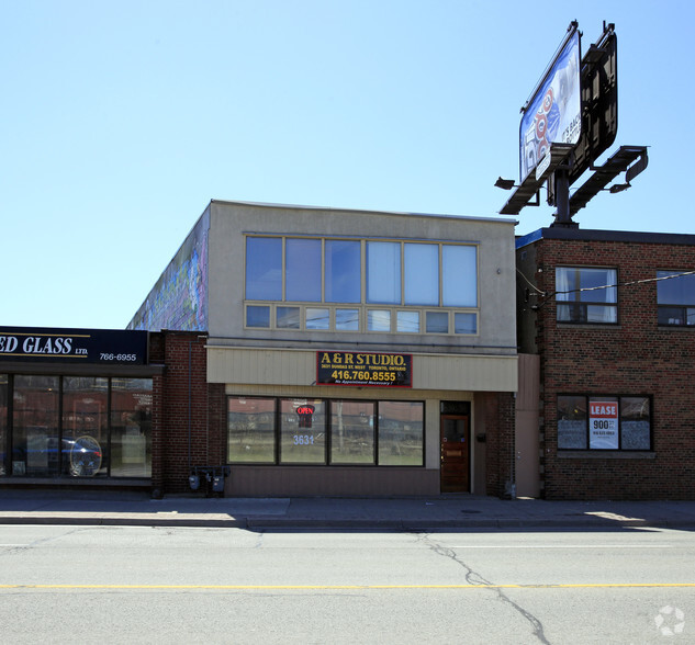 3631 Dundas St W, Toronto, ON for sale - Primary Photo - Image 1 of 2