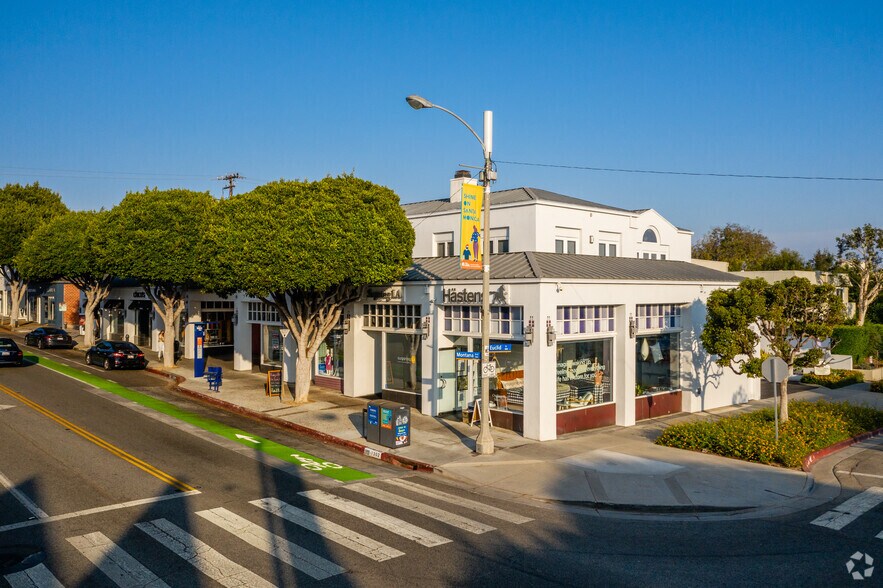 1302-1316 Montana Ave, Santa Monica, CA à louer - Photo principale - Image 1 de 26