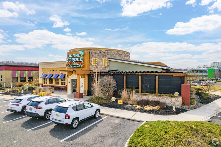 4160 Church Rd, Mount Laurel, NJ for lease - Building Photo - Image 2 of 9