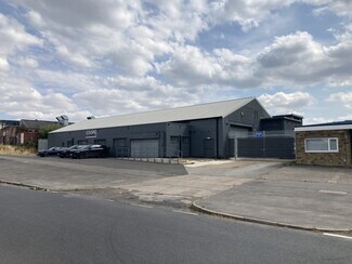 Plus de détails pour 68-70 Catley Rd, Sheffield - Local d'activités à louer