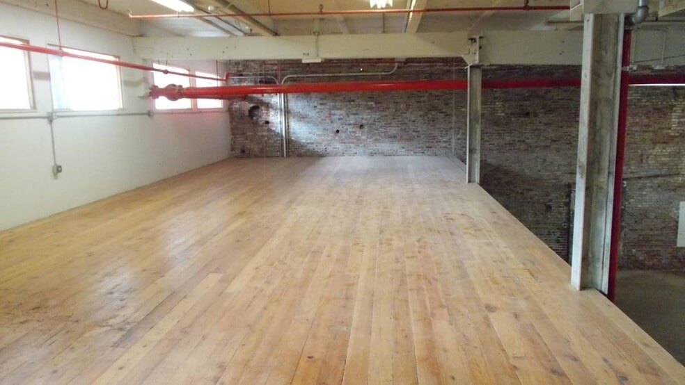 5015-5025 Colorado Ave S, Seattle, WA for lease - Interior Photo - Image 3 of 87