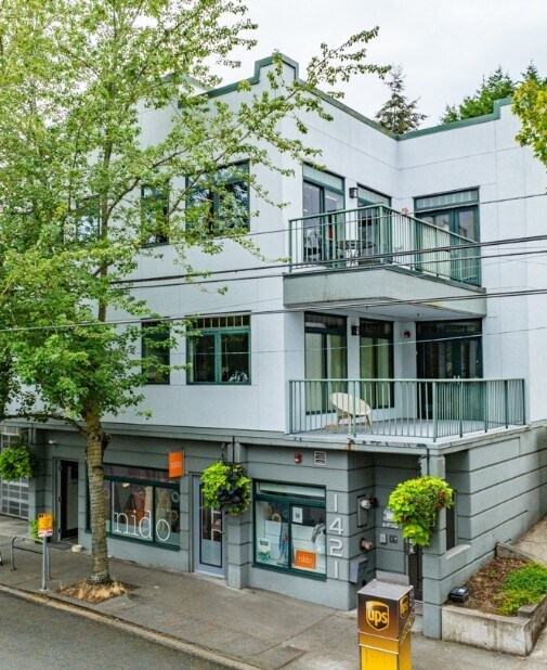 1421 34th Ave, Seattle, WA à louer Photo principale- Image 1 de 7