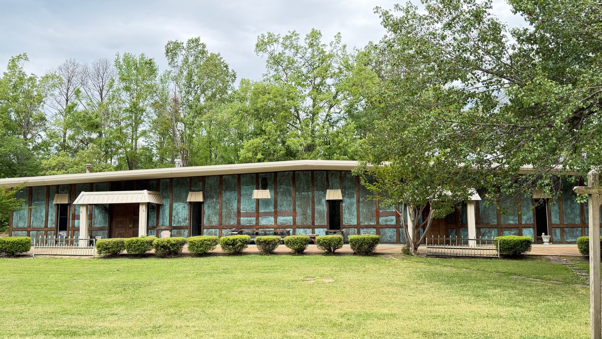 1951 E 3rd St, Corinth, MS for sale Primary Photo- Image 1 of 31