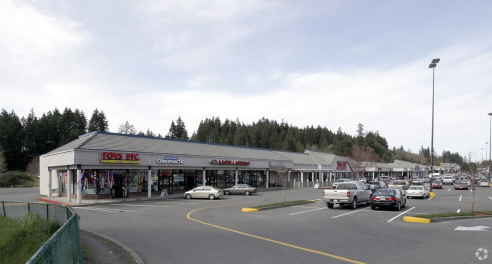 19475 7th Ave NE, Poulsbo, WA for lease - Primary Photo - Image 1 of 35
