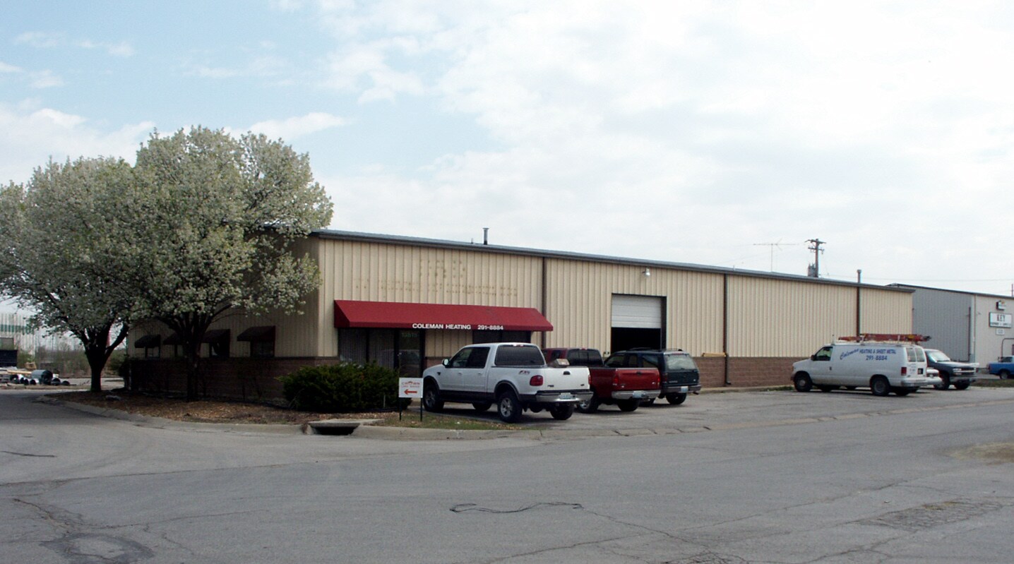 13515 Northwest Industrial Dr, Bridgeton, MO à vendre Photo principale- Image 1 de 2