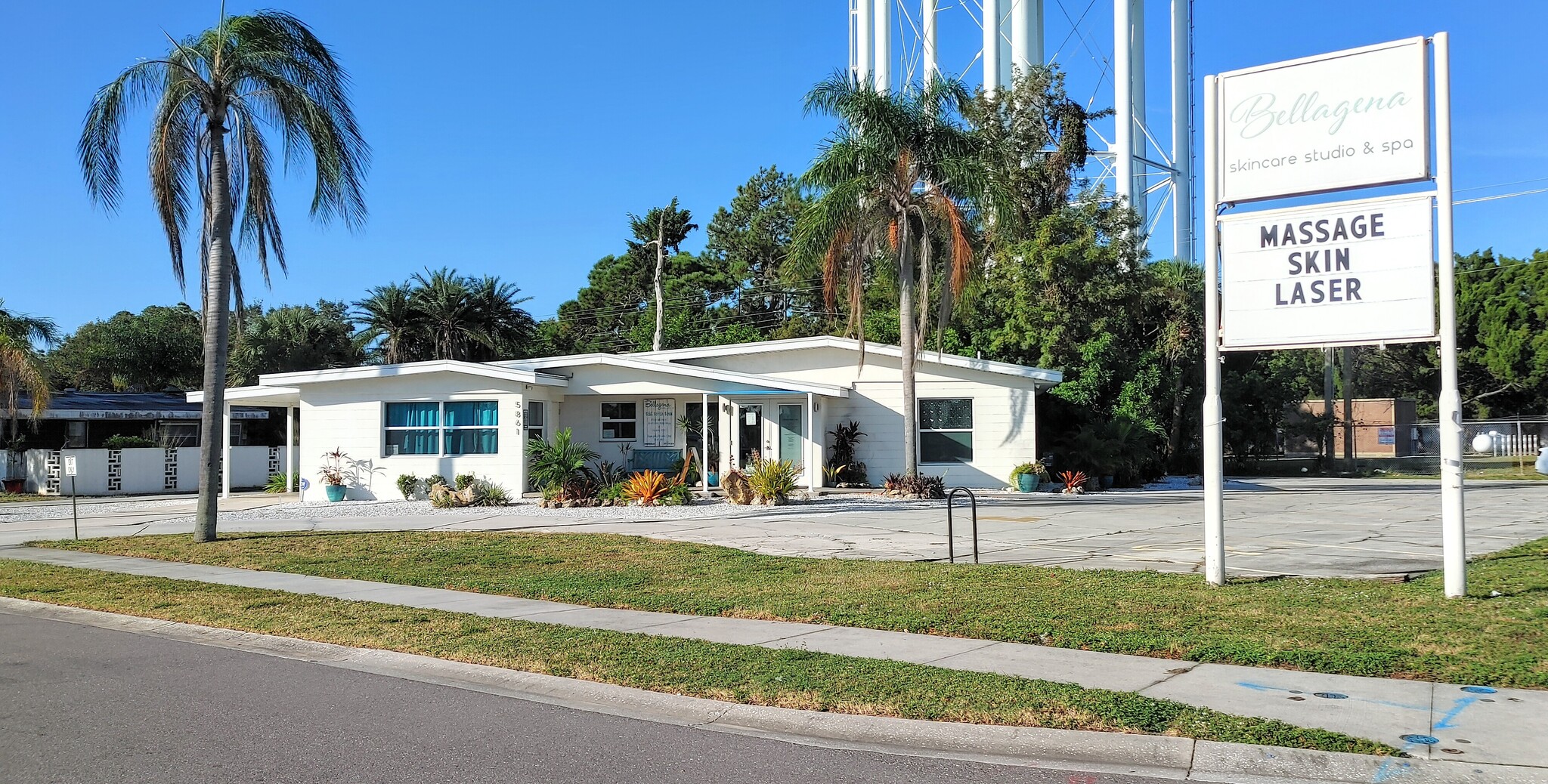 5861 Cortez Rd, Bradenton, FL for lease Primary Photo- Image 1 of 4