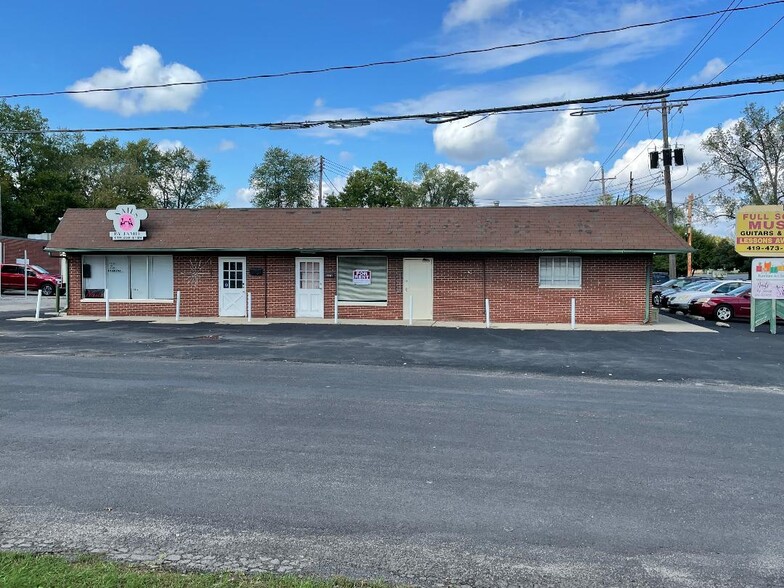 2975 Tremainsville Rd, Toledo, OH à louer - Photo du bâtiment - Image 1 de 8